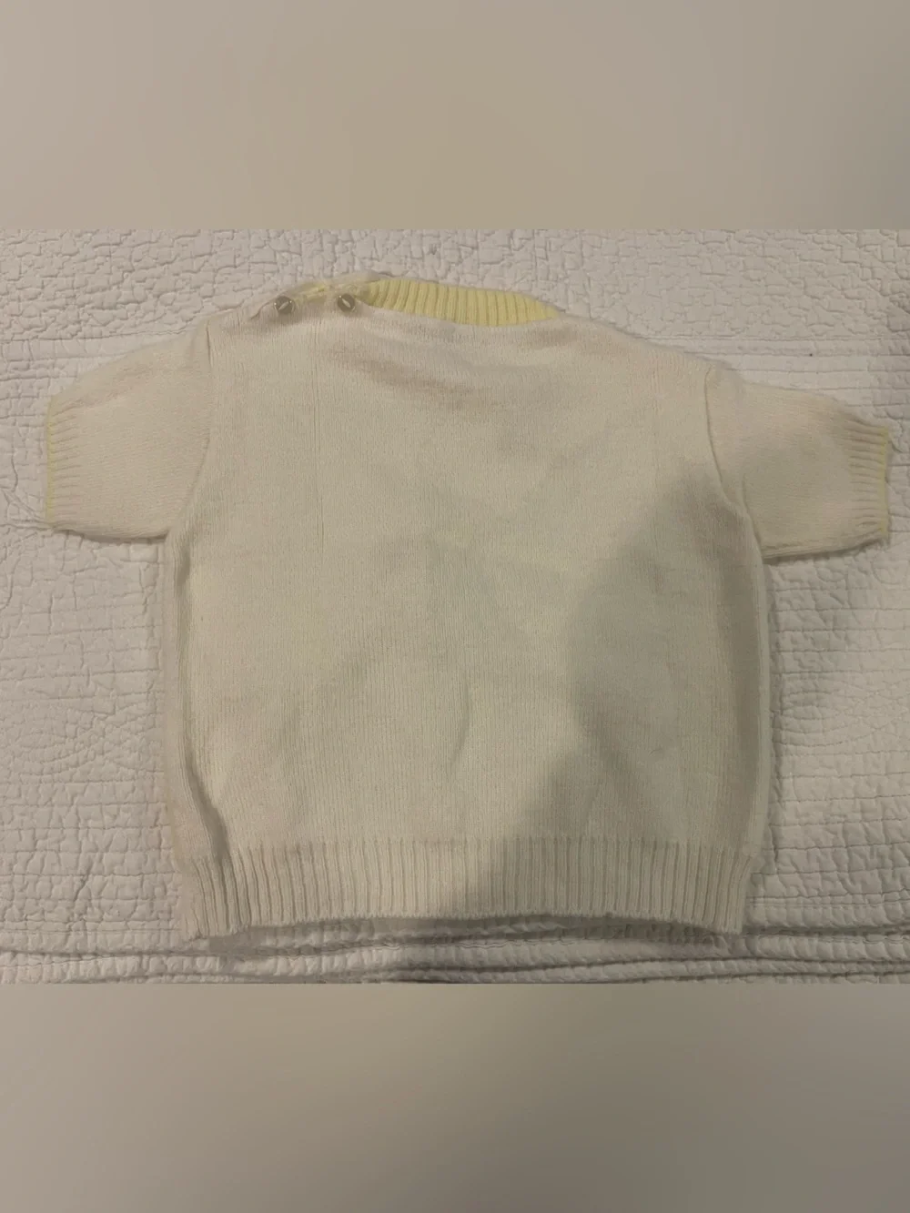 Vintage Carson Pirie Scott & England White Yellow Baby Sweater Bears Embroidery